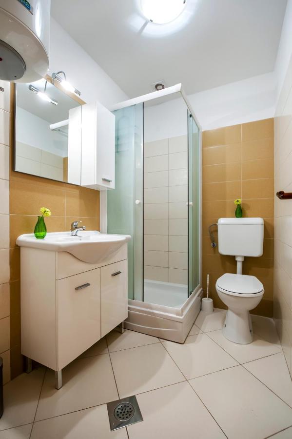 Deamicis Of Downtown Apartament *